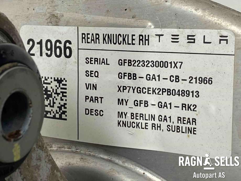 Hjulspindel høyre bak til Tesla Model Y 2021-2024 (Type I)  (1288416-00-A||1044123-00-B)