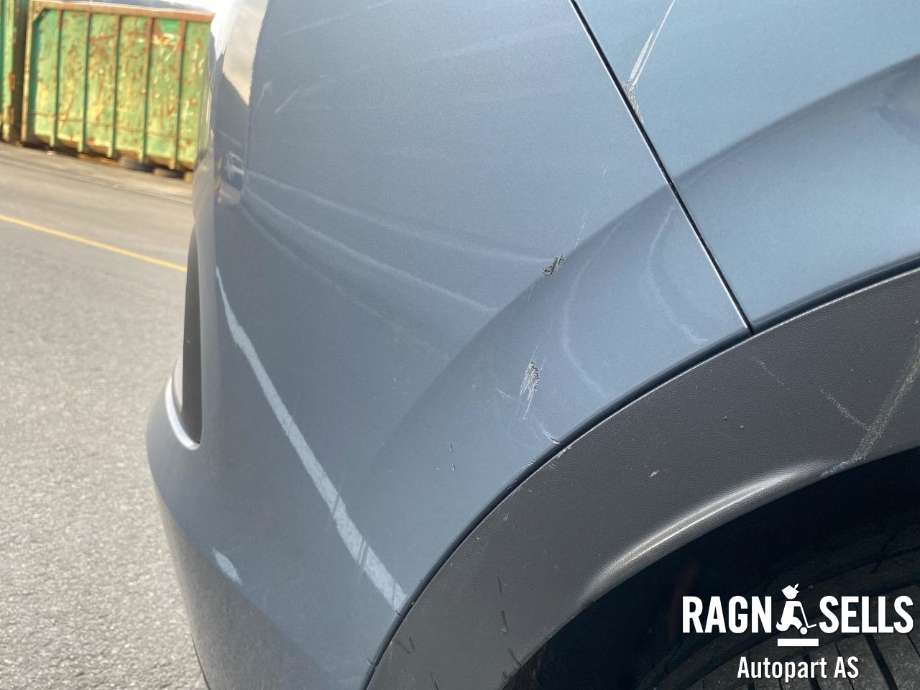 Støtfanger bak til VW ID.4 2020-->>  (11E 807 433|11E 807 984|11E 807 983)