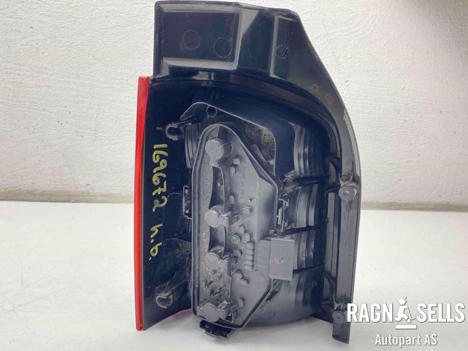 Baklykt høyre til VW Transporter / Caravelle 2009-2015 (Fase 2) (T5) (T5) (7H5 945 096 M|)