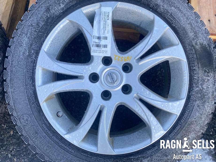 Hjulsett aluminium vinter til Nissan Qashqai 2014-2021 (Type II)  (CONTINENTAL|5X114|3 NAV 66|10 ET 40|215/60R17|)