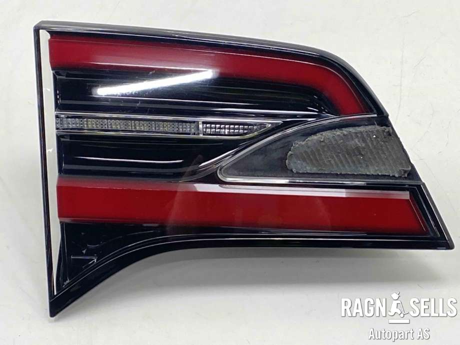 Baklykt venstre indre til Tesla Model X 2016-->>  (103433800A|)