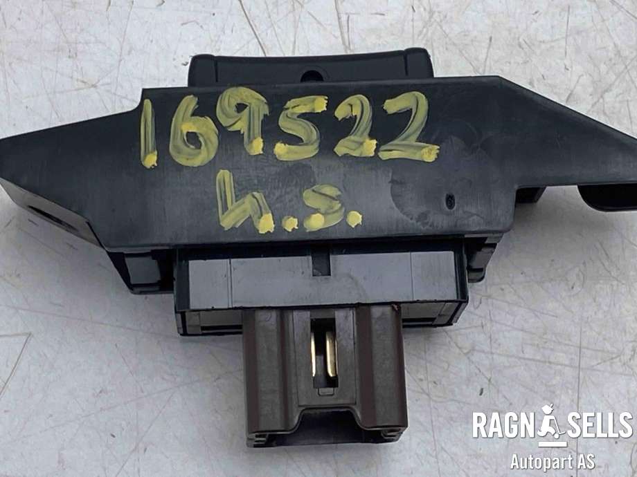 Bryter setevarme til Nissan Qashqai 2014-2021 (Type II)  (255003TA0A|)