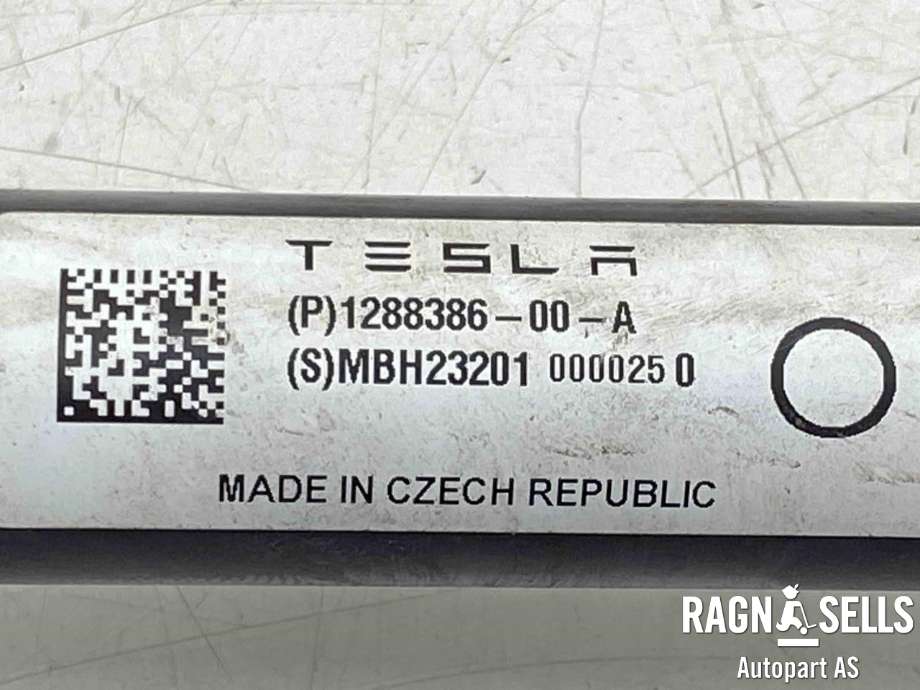 Stabilisatorstag foran til Tesla Model Y 2021-2024 (Type I) (128838600A|GFBBGA1D843178|)