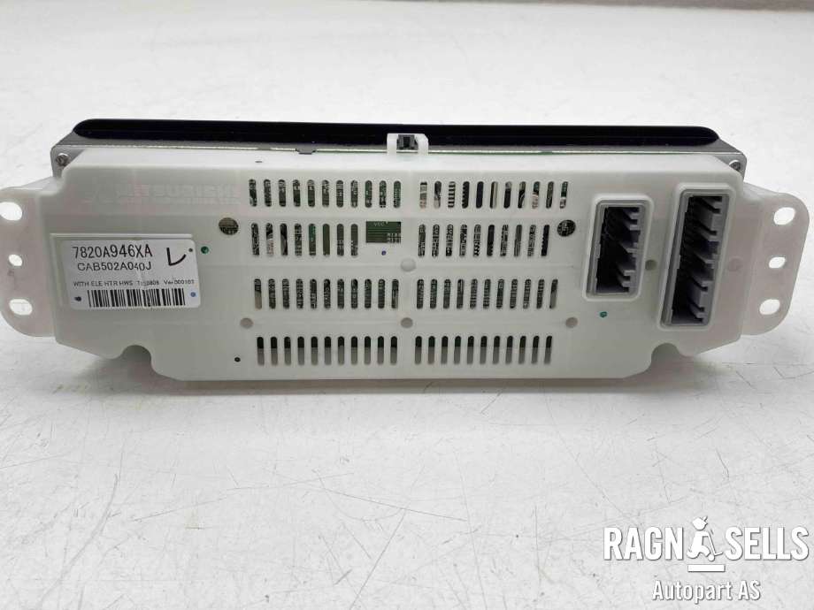 Varmeapparat betjening til Mitsubishi Outlander 2015-->> (Type III, Fase 2)  (7820A946XA|)