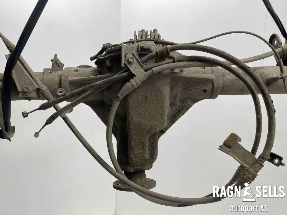 Bakaksel til Nissan Navara 2005-2010 (Fase 1) (D40) (D40) (D3003EB062|)