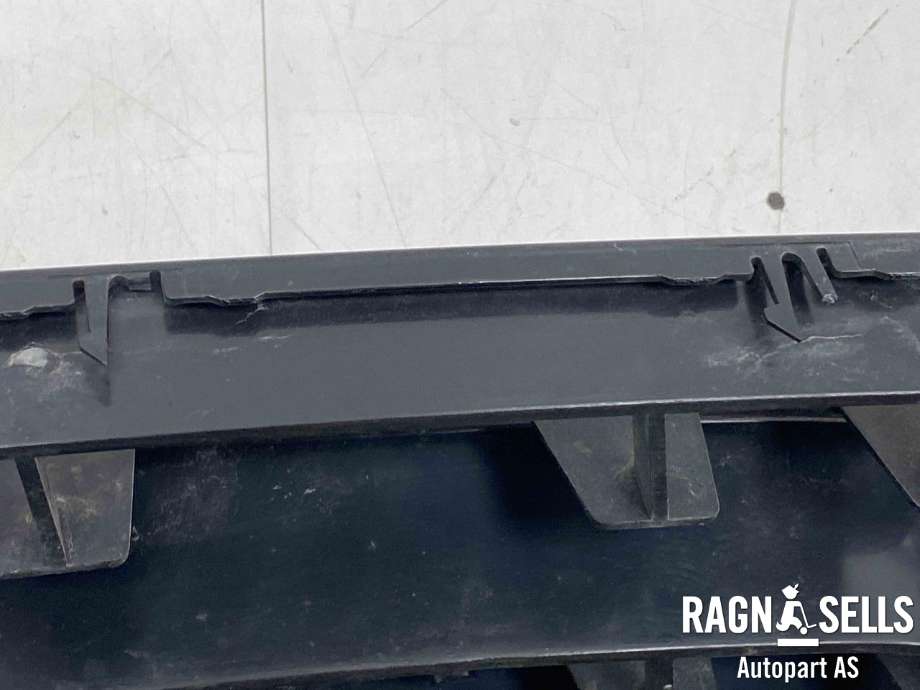Grill til VW Transporter / Caravelle 2009-2015 (Fase 2) (T5) (T5) (7E0 853 653|)