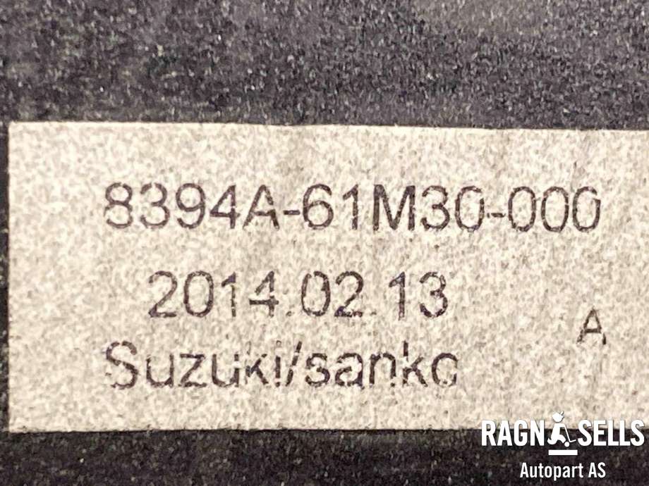 Bakluke/bakdør håndtak til Suzuki SX4 S-CROSS 2013-->> (Type II) (83940-61M10-ZUR|8394A-61M30-000|83940-61M30-ZUR)