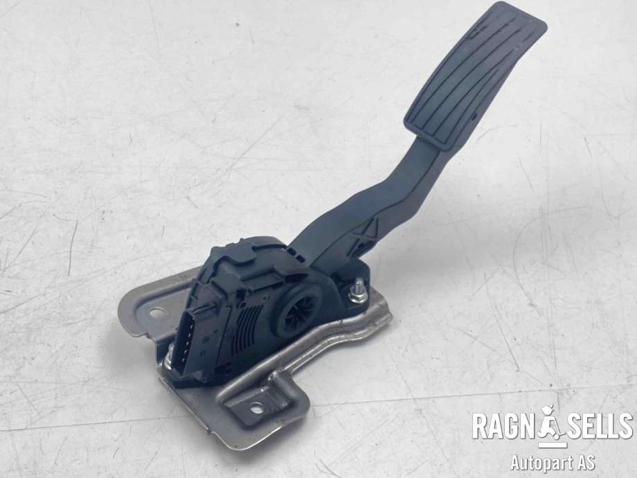 Pedal gass til Suzuki SX4 S-CROSS 2013-->> (Type II)  (49400-68L51|)