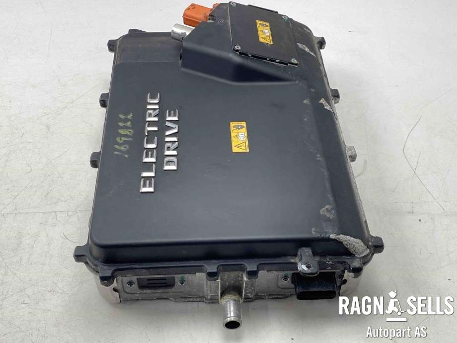 Batterilader (OBC - On Board Charger) til Mercedes B-Klasse, electric drive 2014-2018 (W242) (W242) (A 242 982 08 21|A 242 982 08 21 80|)