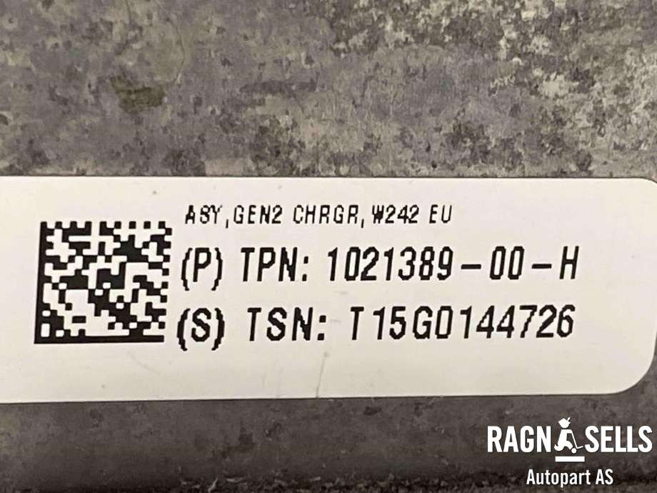 Batterilader (OBC - On Board Charger) til Mercedes B-Klasse, electric drive 2014-2018 (W242) (W242) (A 242 982 08 21|A 242 982 08 21 80|)