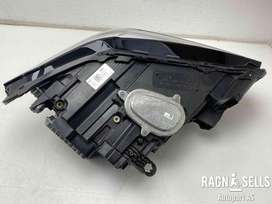 Frontlykt venstre full-LED til BMW X1 2015-2022 (F48) (F48) (63 11 9 477 825|)