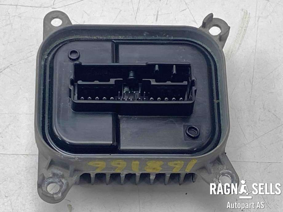 Styreenhet LED til Tesla Model 3, 2018-2023 (Fase 1)  (P153292502C)