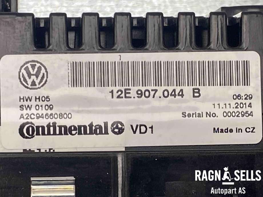 Bilstereo til VW E-Up 2013-2019  (12E907044B|1S0035156F|)