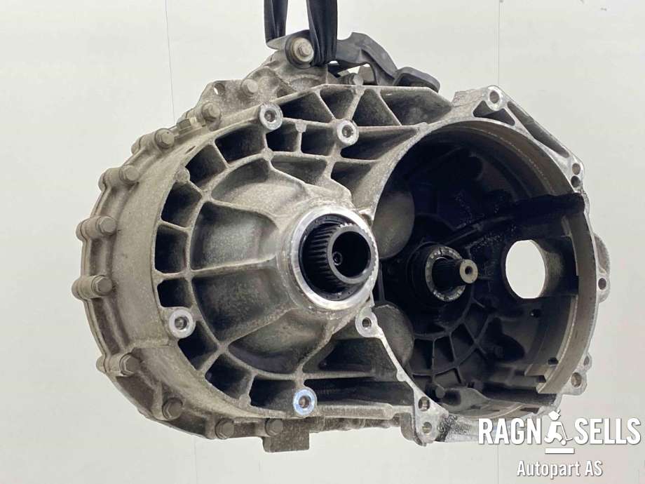 Girkasse 4WD hovedkasse til VW Transporter / Caravelle 2015-2019 (T6) (T6) (0A5 300 012 M|)