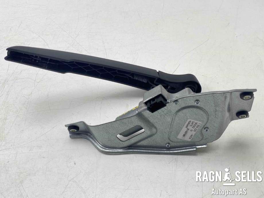 Viskermotor bakrute til BMW X1 2015-2022 (F48) (F48) (61 62 7 356 220|7 356 220|)