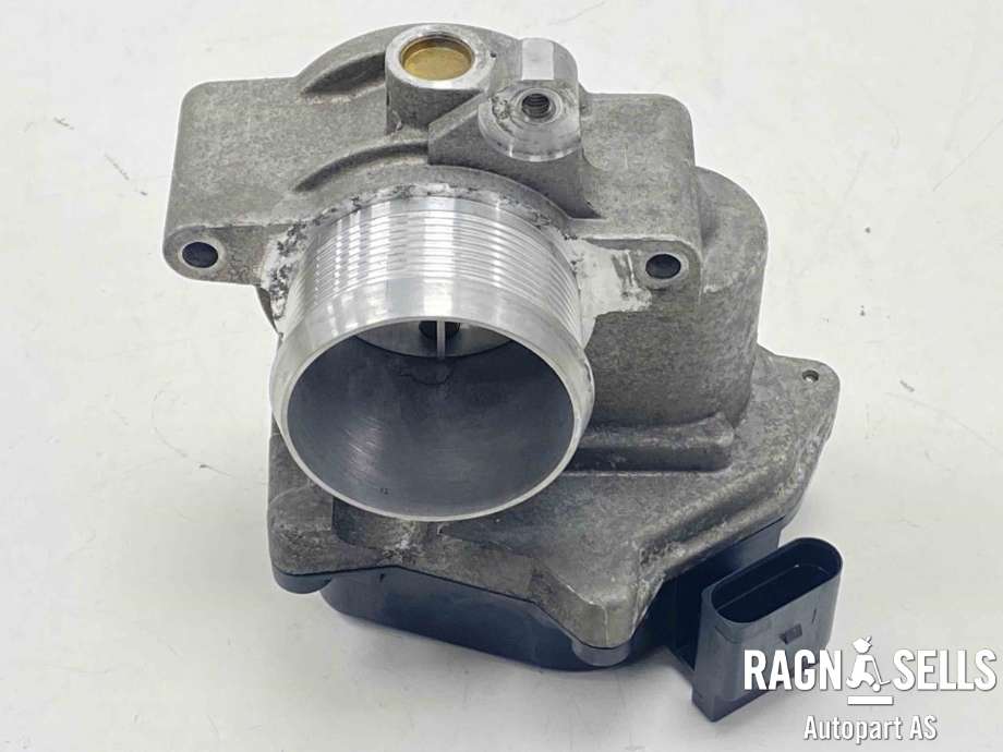 Spjeldhus til VW Passat 2011-2015 (B7) (B7) (03L 128 063 AD|)
