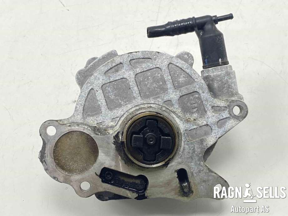 Vakuumpumpe til VW Passat 2011-2015 (B7) (B7) (03L 145 100 F|03L 145 100|)