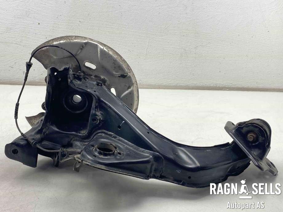 Hjulspindel venstre bak til BMW X1 2015-2022 (F48) (F48) (33 30 8 842 879|33 41 6 851 589|34 52 6 895 882| 34 52 5 A61 B48)