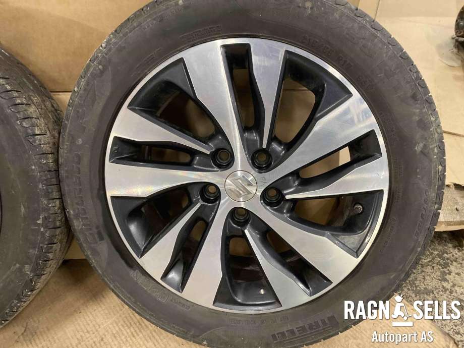Hjulsett aluminium sommer til Suzuki SX4 S-CROSS 2013-->> (Type II)  (PIRELLI|5X114.3/ET50/60.1|215/55R17|)