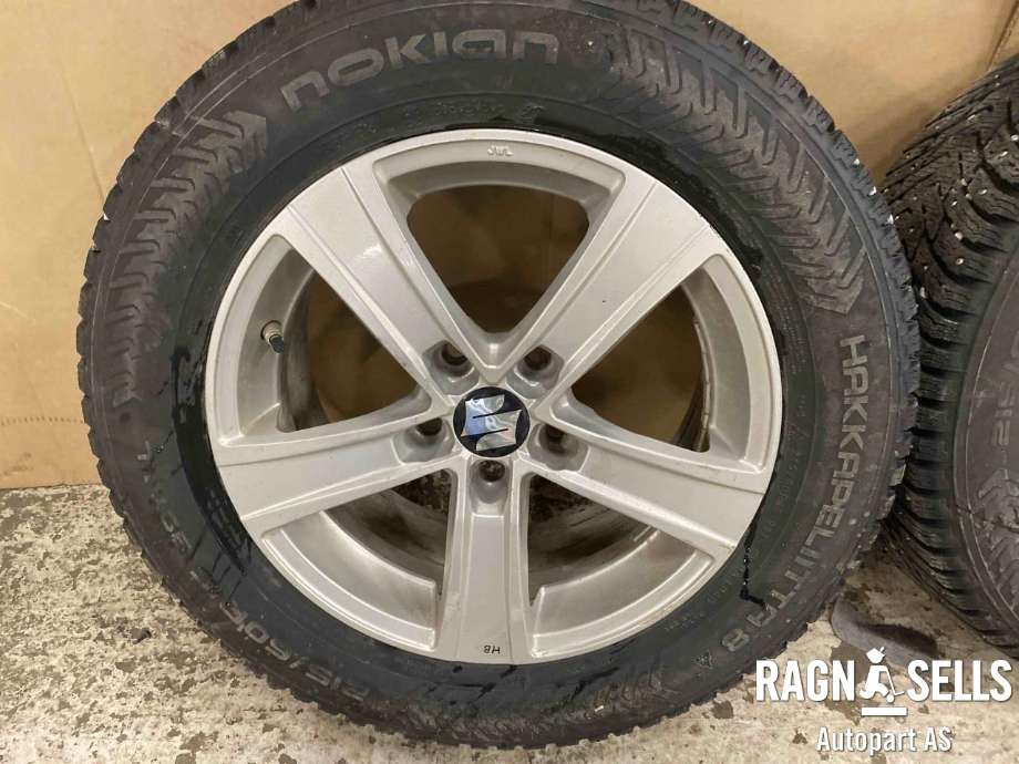 Felg aluminium til Suzuki SX4 S-CROSS 2013-->> (Type II)  (NOKIAN|5X114.3/ET50/60.1|215/60R16|)