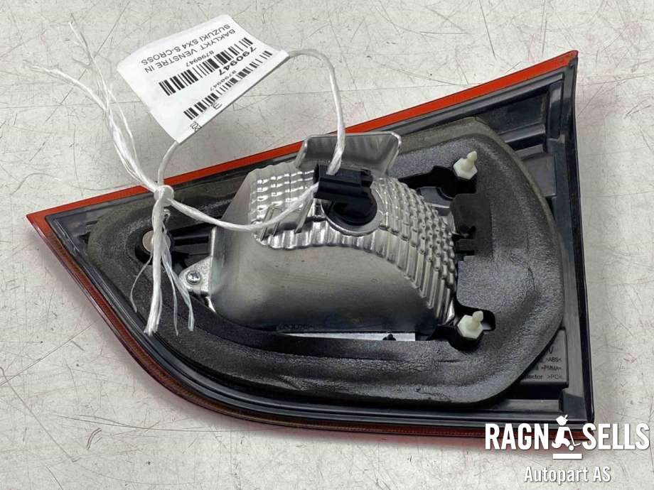 Baklykt venstre indre til Suzuki SX4 S-CROSS 2013-->> (Type II)  (36274-64R00||36274-64R00-000)
