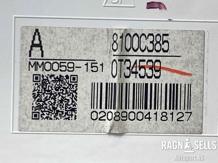 Instrumentpanel til Mitsubishi Outlander 2012-2015 (Type III, Fase 1)  (8100C385|)
