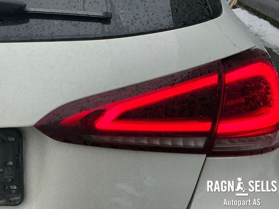 Baklykt høyre indre til Mercedes A-Klasse 2018-->> (W177) (W177) (A 177 906 18 00|)