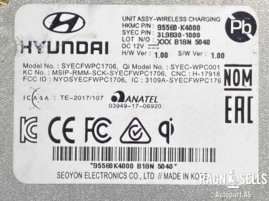 Dashbord trådløs mobillader til Hyundai Kona 2017-2021 (Type I, Fase 1)  (95560K4000|)