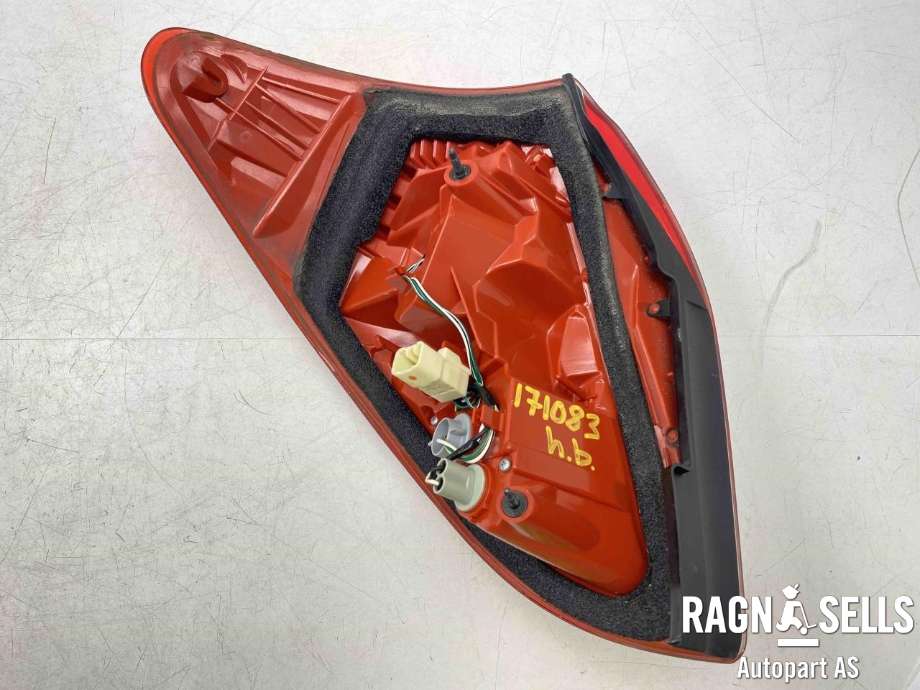 Baklykt høyre til Toyota RAV4 2009-2013 (Type III, Fase 2)  (8155142120|)