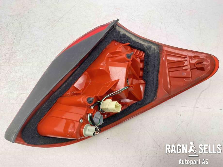 Baklykt venstre til Toyota RAV4 2009-2013 (Type III, Fase 2)  (8156142120|)