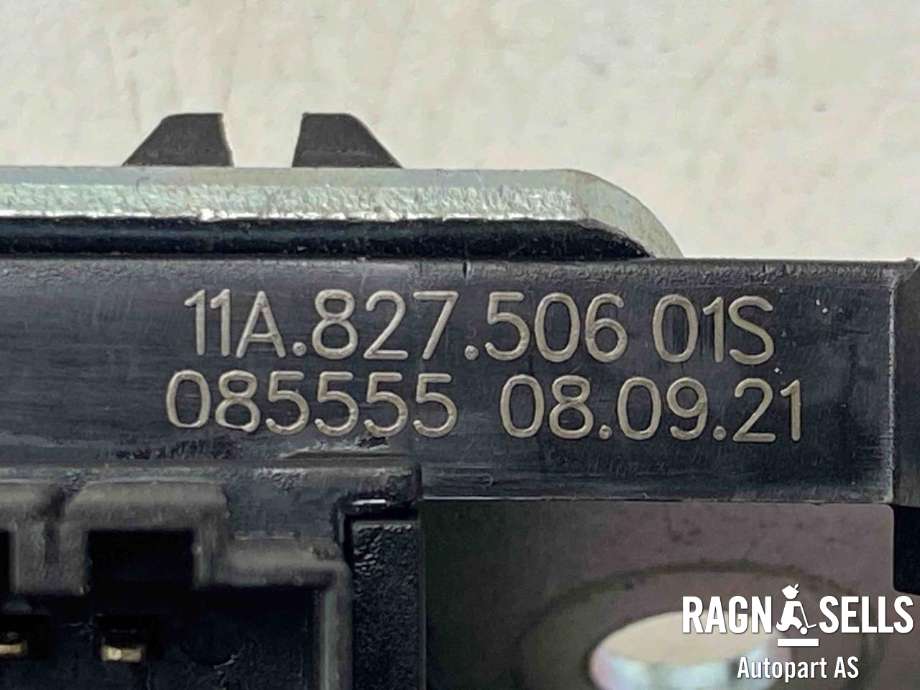 Baklukelås til VW ID.4 2020-->>  (11A 827 506|)