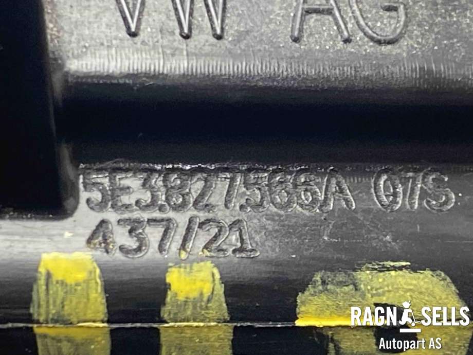 Bryter baklukeåpner til VW ID.4 2020-->>  (5E3 827 566 A|)