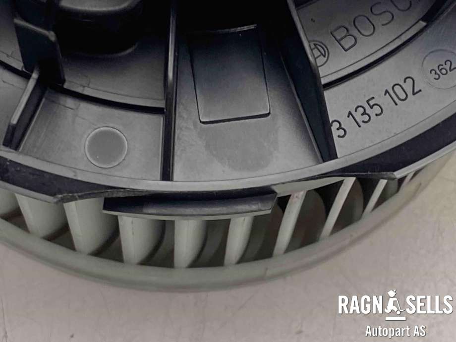 Varmeapparat motor til VW E-Up 2019-->>  (12E 820 015|)