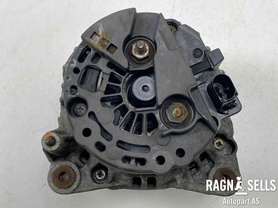 Dynamo diesel til VW Transporter / Caravelle 2003-2009 (Fase 1) (T5) (T5) (038 903 018 Q| LR 1120-701| 028 903 030 A| 038 903 023 S| 038 903 024 F| 038 903 024 G|028 903 028 E| 028 903 029 G| 028 903 030|1100712| 1253624| 3M211 0300 BA| 98VW 10300 EA)