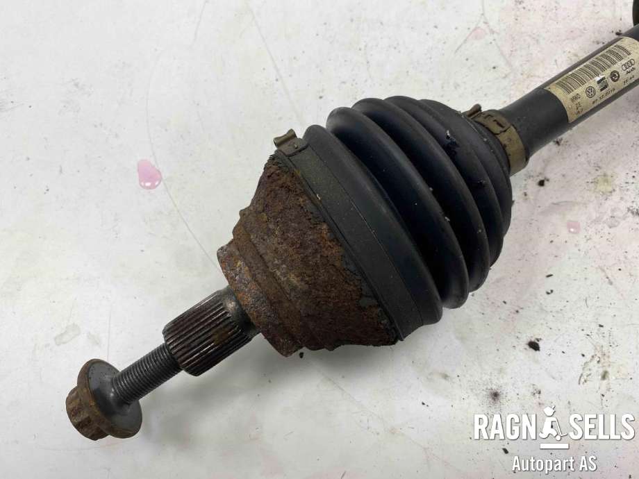 Drivaksel venstre foran, elbil til VW e-Golf 2014-2017 (Fase 1)  (5QE 407 271 C|)