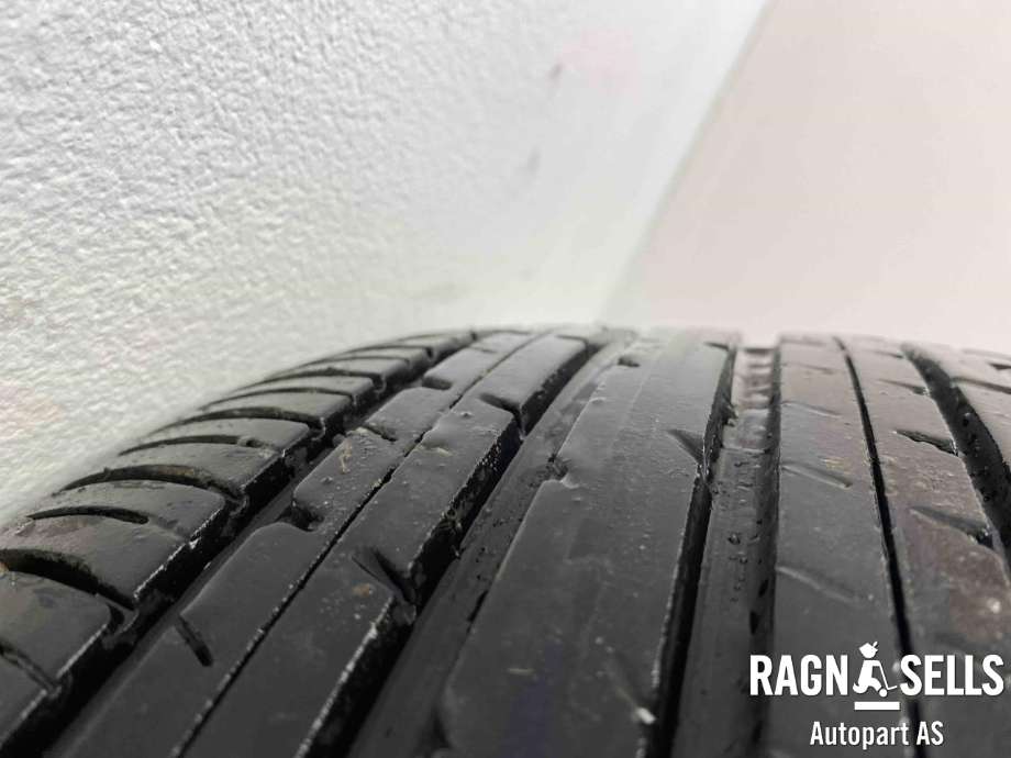 Felg aluminium til Toyota Corolla 2019-->> (FALKEN ZIEX ZE 914 B|5X114|3 ET 40MM NAV 60|1|225/45R17|)