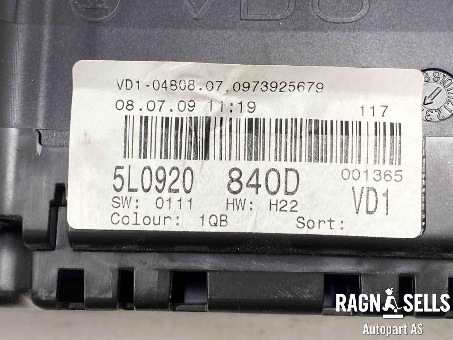 Instrumentpanel til Škoda Yeti 2009-2013 (Fase 1) (5L0 920 840 D|)