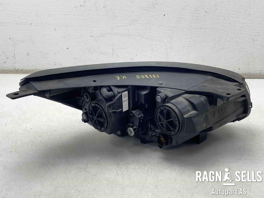 Frontlykt venstre halogen til Kia Soul 2014-2019 (Type II)  (92101E40101D|)