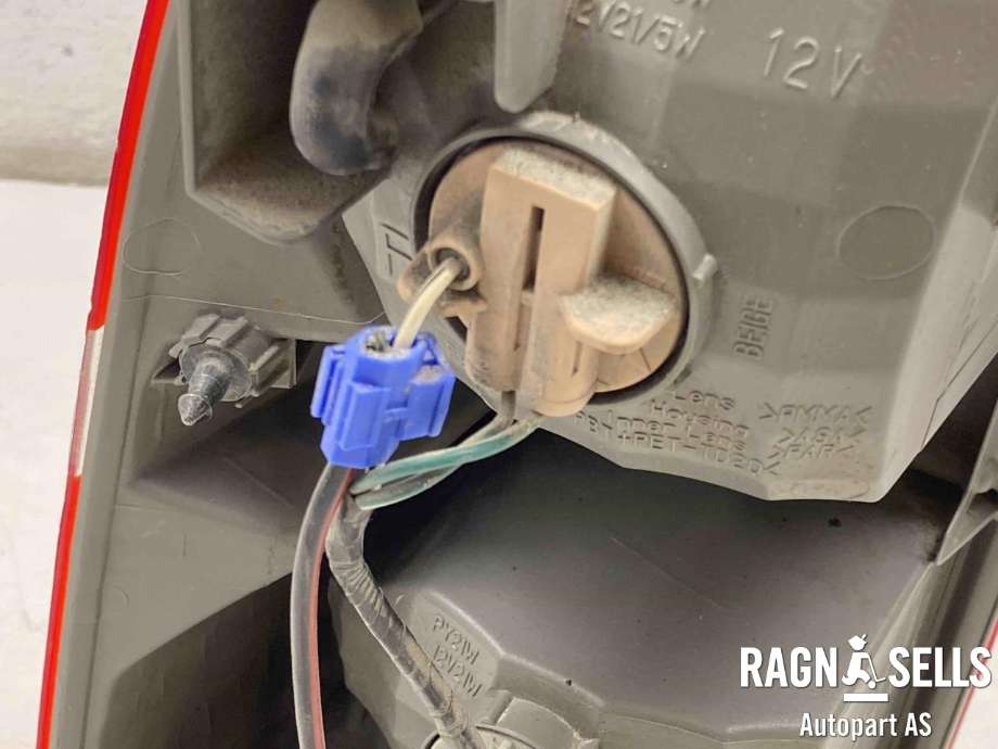 Baklykt høyre til Toyota Hilux 2012-2016  (815500K160|)
