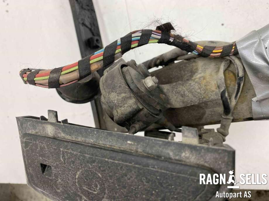 Hengerfeste til VW Tiguan 2011-2016 (Type I, Fase 2)  (5N0 092 161 A|)