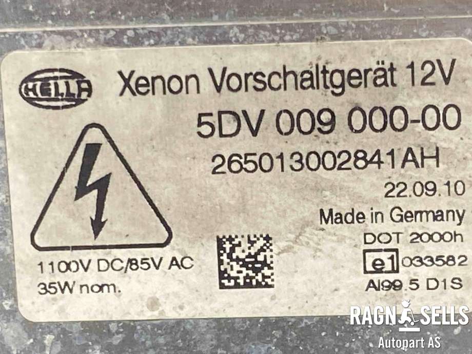 Frontlykt høyre xenon til VW Golf VI 2008-2012  (5K1 941 754 B|)