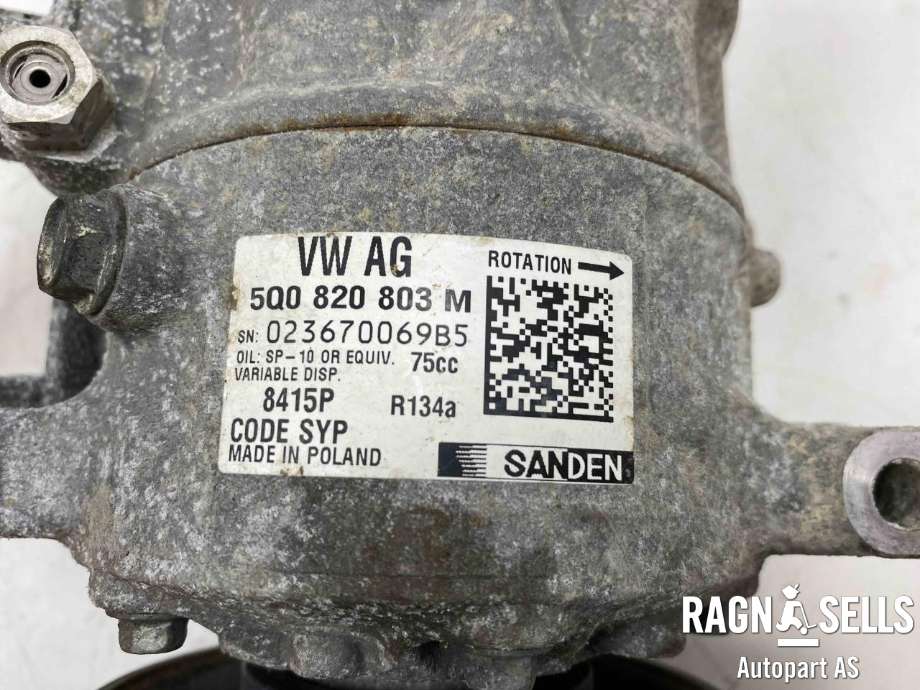 Aircondition kompressor til VW Caddy 2015-2020 (Type III, Fase 3)  (SANDEN|5Q0 820 803 F| 5K0820803J| 5Q0816803D| 1K0820803L|1KD820803K| 1K0820803E| 1K0820803J|1K0820803N| 1K0820803P| 1K0820803G)