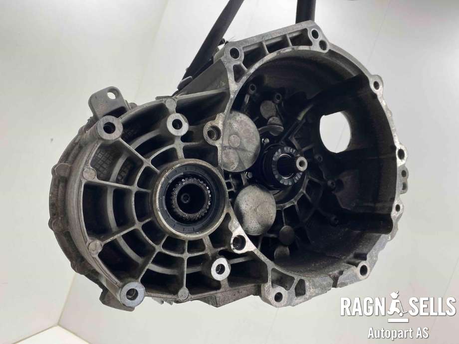 Girkasse 4WD hovedkasse til VW Caddy 2015-2020 (Type III, Fase 3)  (02Q 300 051 S|02Q 300 057 K|)
