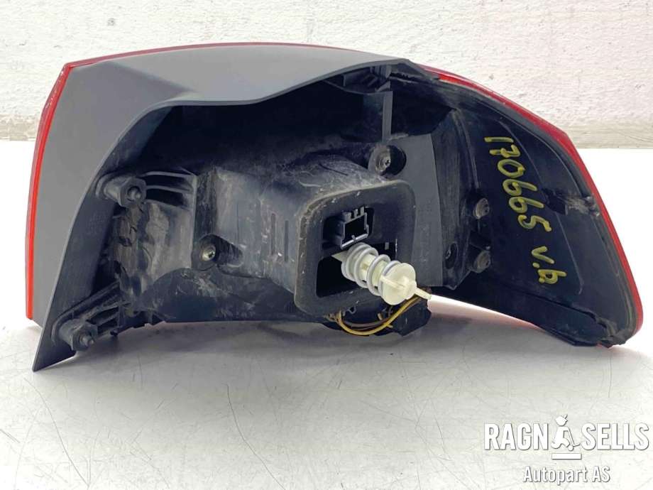 Baklykt venstre ytre til VW Golf VI 2008-2012  (5K0 945 095 K|5K0 945 095 P|)