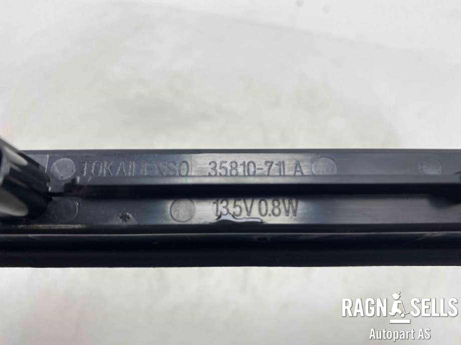 Baklykt bremselys bakrute til Suzuki Vitara 2015-->> (Type IV)  (35810-71LA1|)