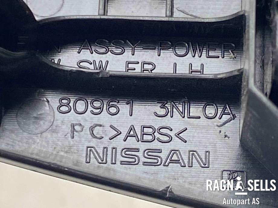 Bryter ruteheis førerdørspanel til Nissan Leaf 2018-->> (Type II)  (254015SH0A|)