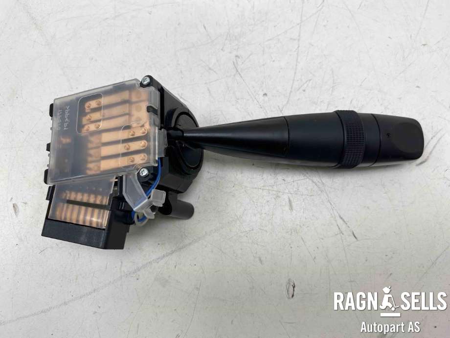 Bryter blink til Suzuki Vitara 2015-->> (Type IV)  (37210-61M50|)