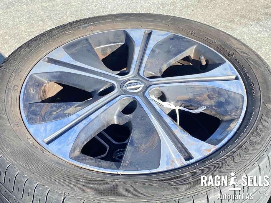 Hjulsett aluminium sommer til Nissan Leaf 2018-->> (Type II)  (DUNLOP|5X114|3/ET45/66|1|215/50/17|)