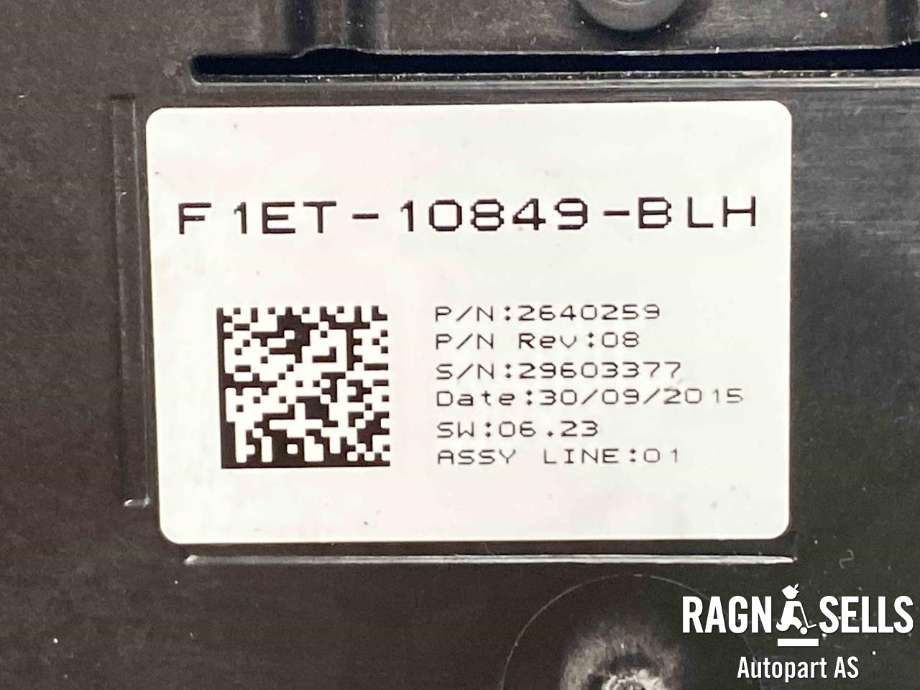 Instrumentpanel til Ford C-Max 2015-2019 (Type II, Fase 2)  (F1ET-10849-BLX|F1ET-10849-BLH|2303630)
