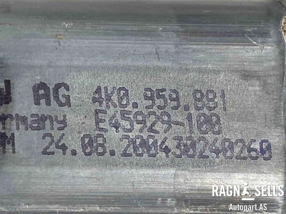 Ruteheis, kun motor, høyre bak til VW ID.4 2020-->>  (4K0 959 881|)